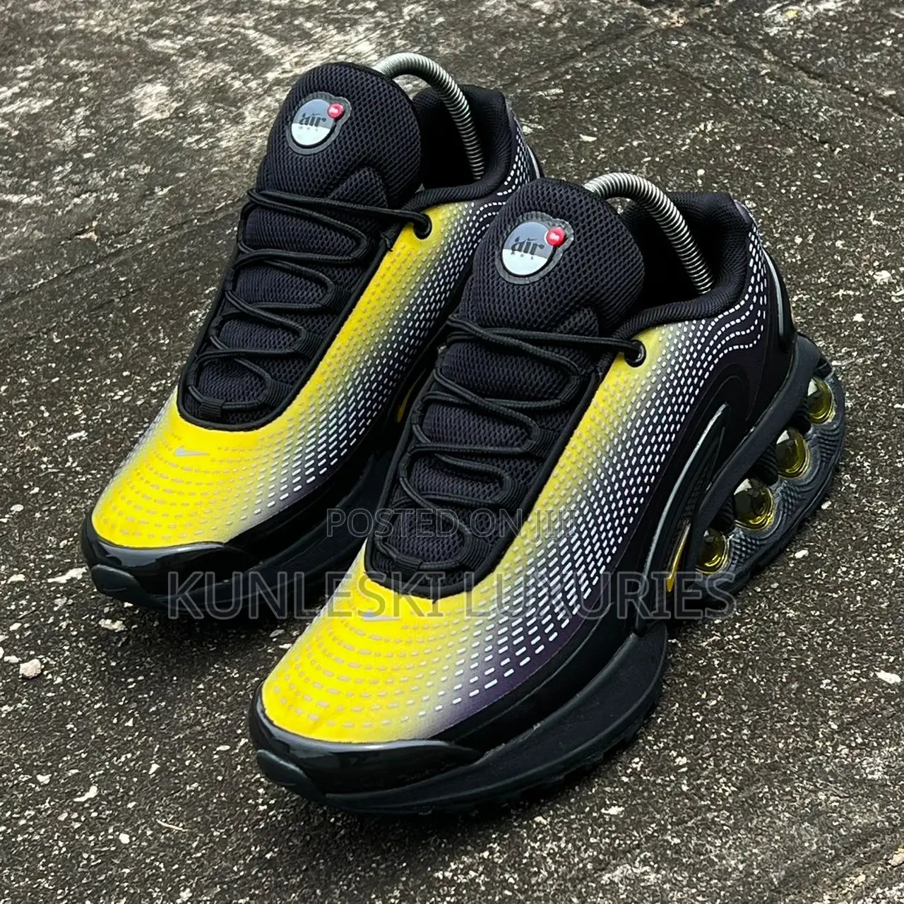 Original Nike Air Max DN Black / Yellow Sneakers