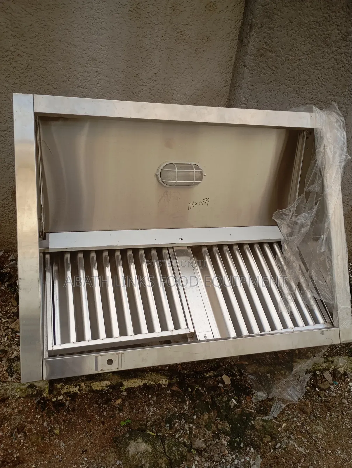 Foreign Hood Extractor