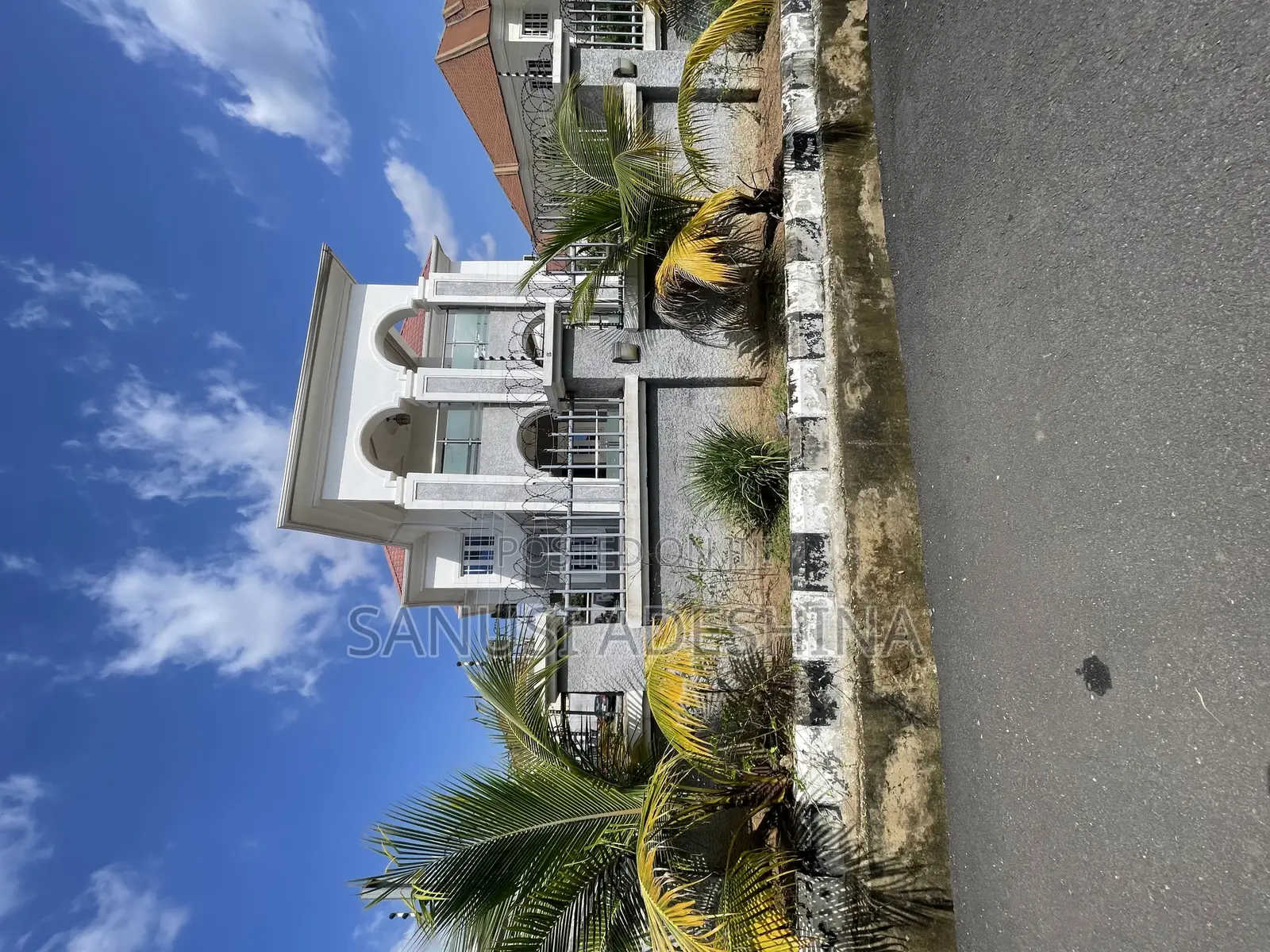 4bdrm Duplex in Gwarimpa Extension, Gwarinpa for sale