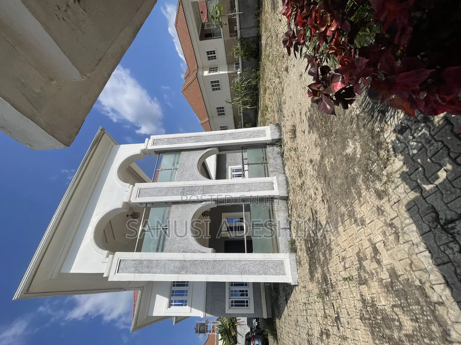 4bdrm Duplex in Gwarimpa Extension, Gwarinpa for sale