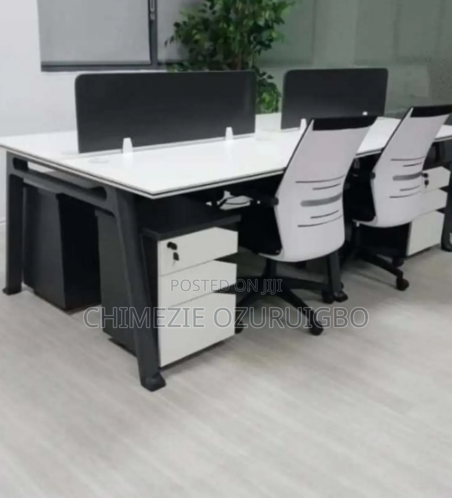 4 Seater Office Workstation With Drawers