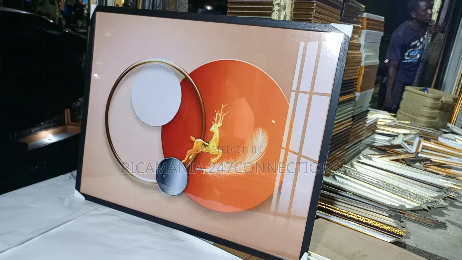 Luxurious Interior Artwork Frame