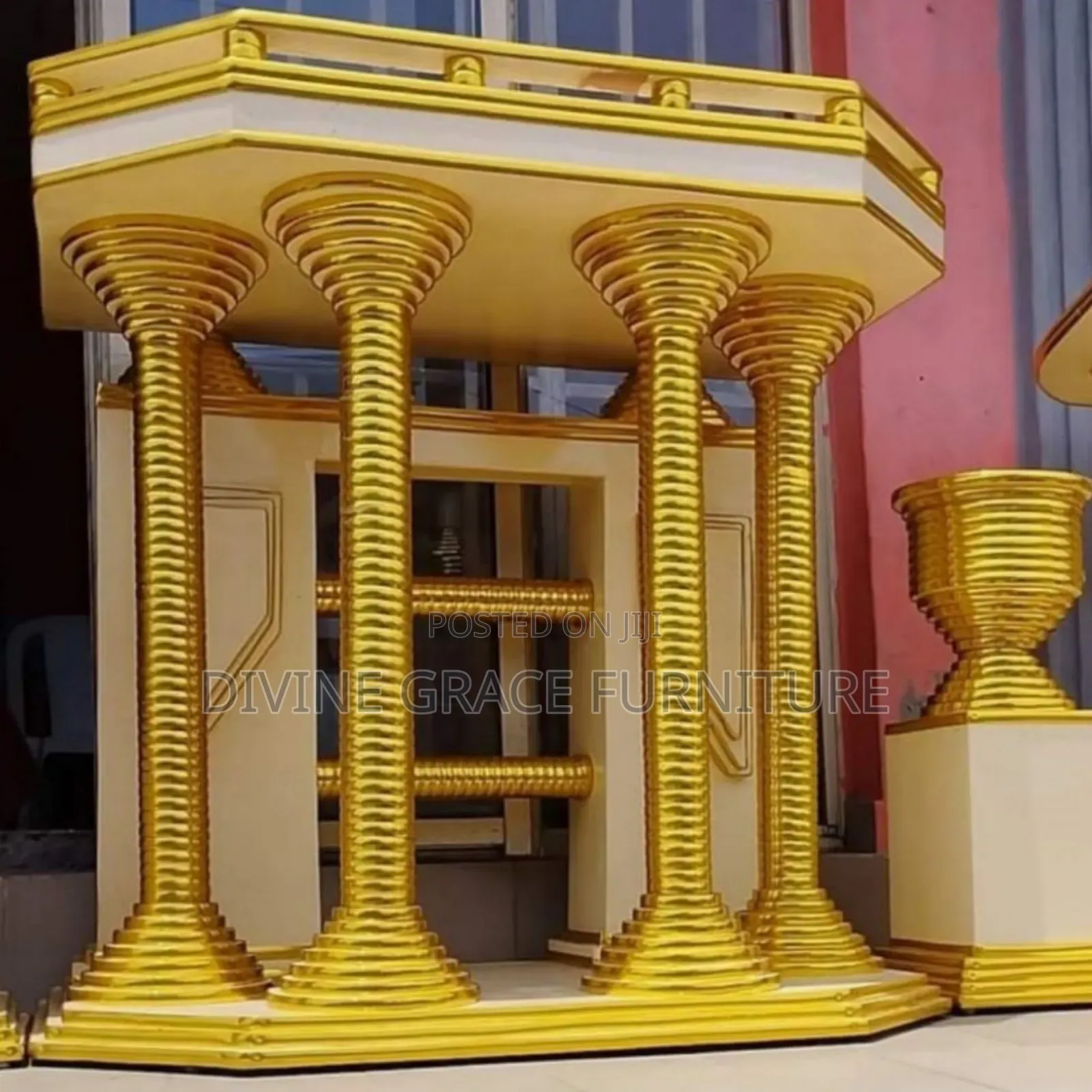 4 Pillar Church Alter