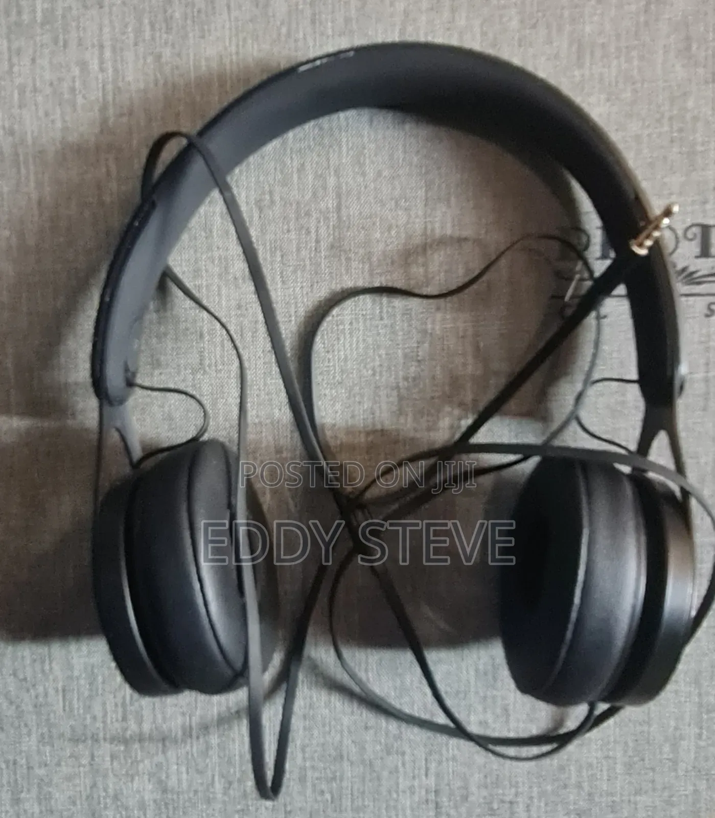 Beats EP Wired on-Ear Headphones Black A1796