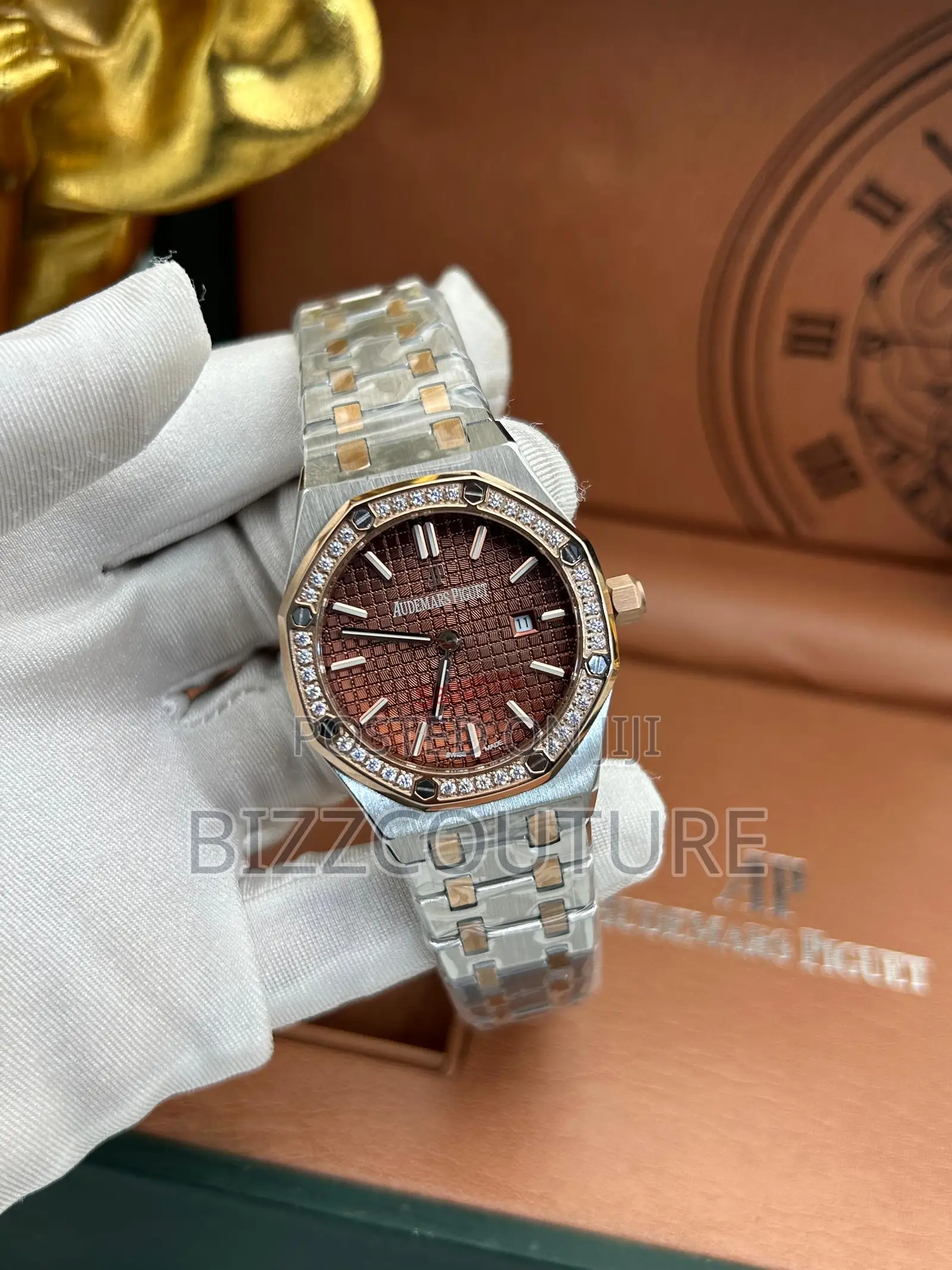 Original Audemars Piquet Silver Chain Watch Is Available Now