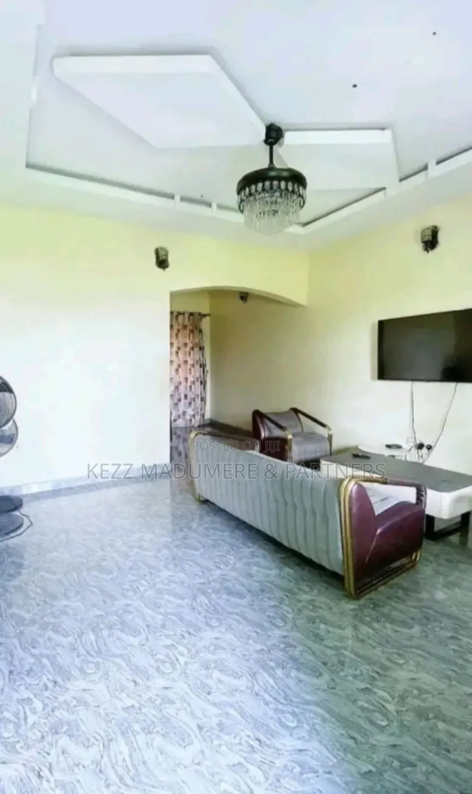 5bdrm Block of Flats in Igwuruta Eneka Rd , for sale