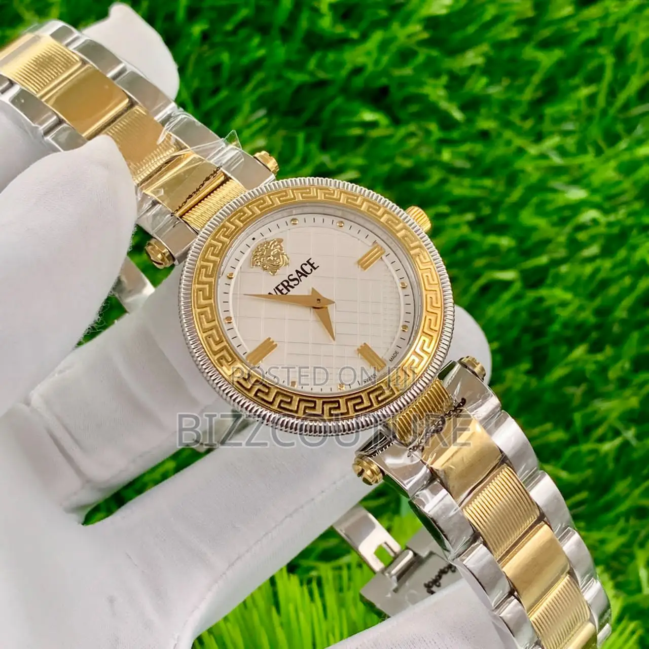 Original Versace Gold Mix Silver Chain Watch Is Available 12