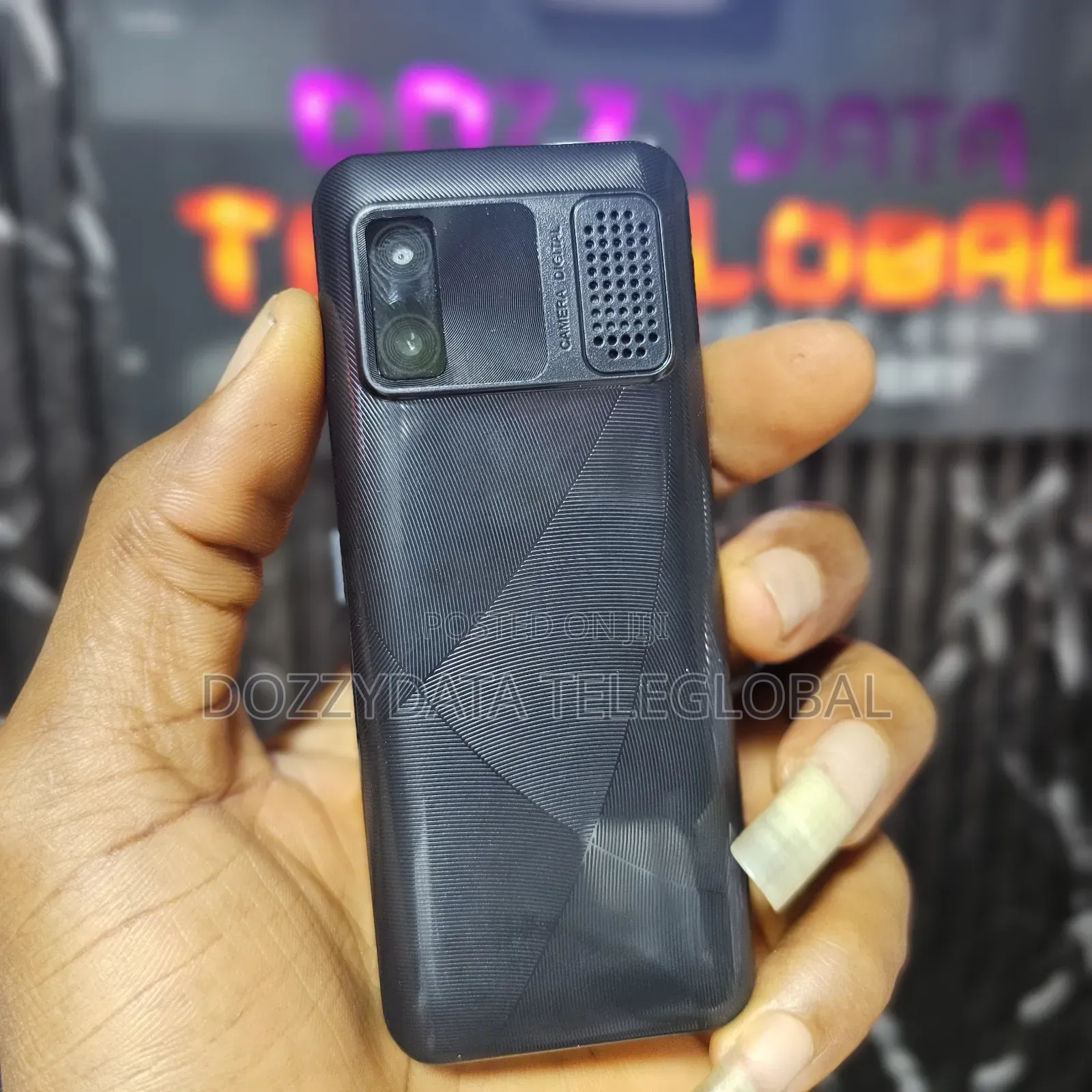 New Maxfone M28