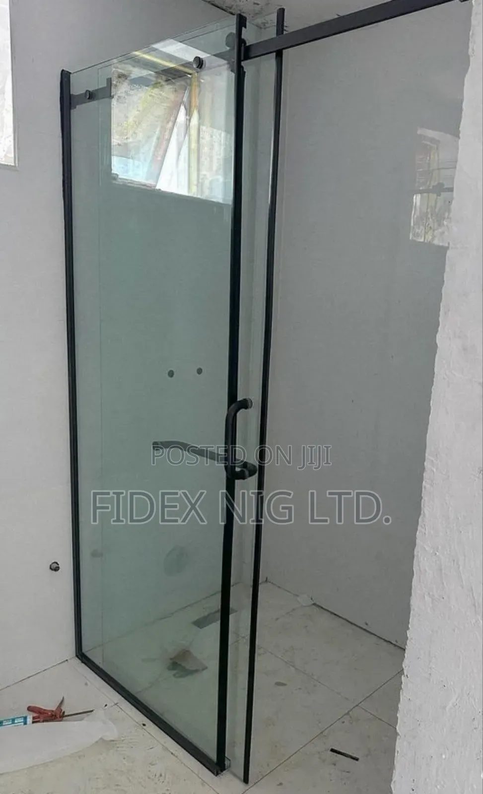 Shower Glass With Black Accessories