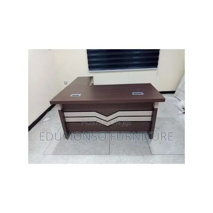 2024 Ultra Modern Executive Office Table With Extension