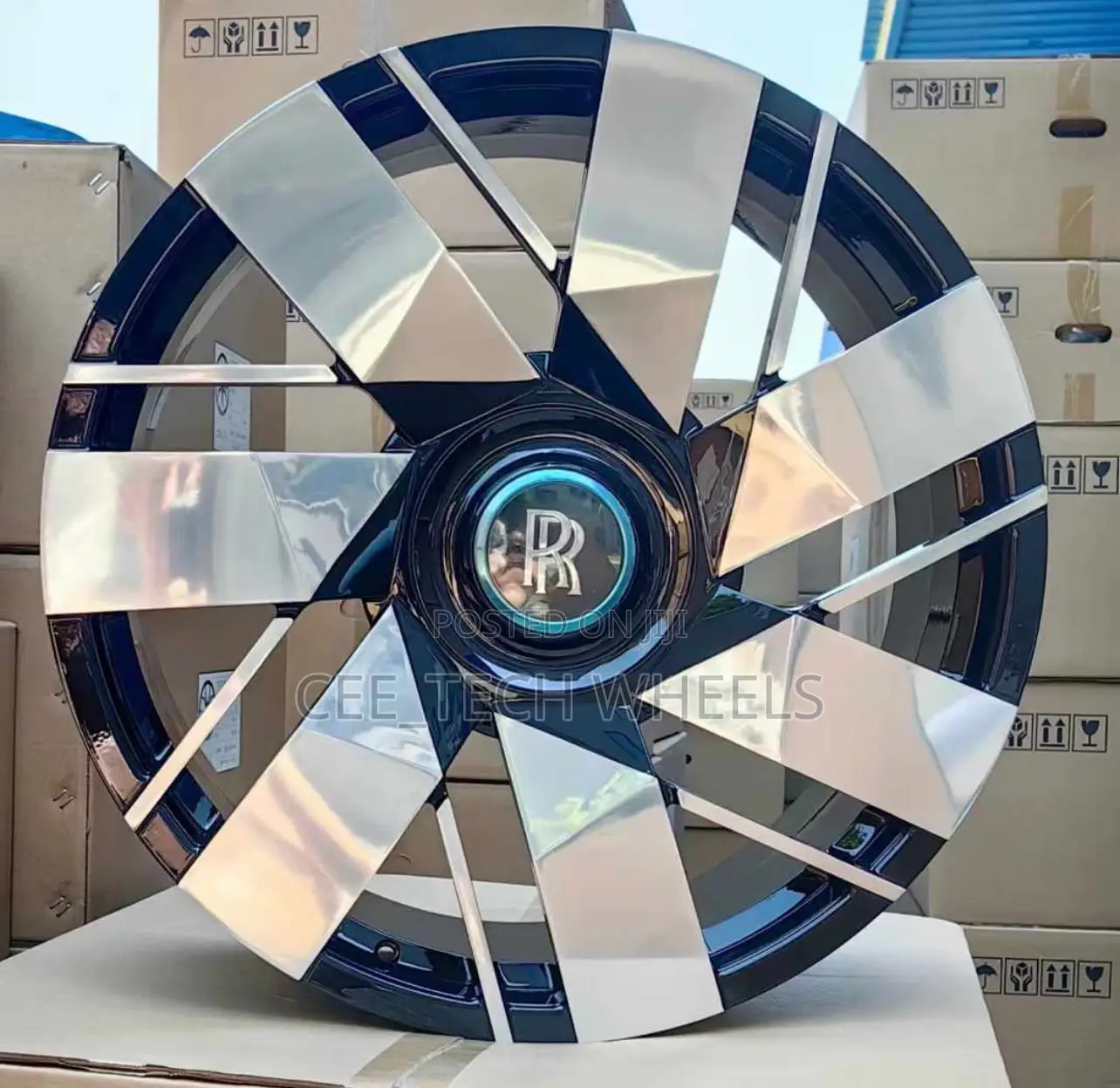 Different Designs of Rolls-Royce Wheels Available 22inch
