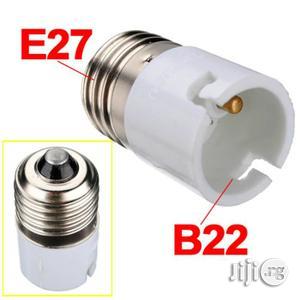 4pcs Light Bulb Socket Converter: E27 Socket to B22 Bulb