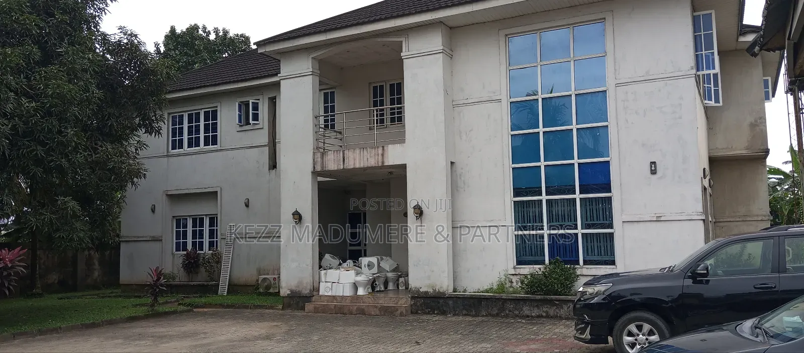 5bdrm Duplex in Mercy Land Area, for sale
