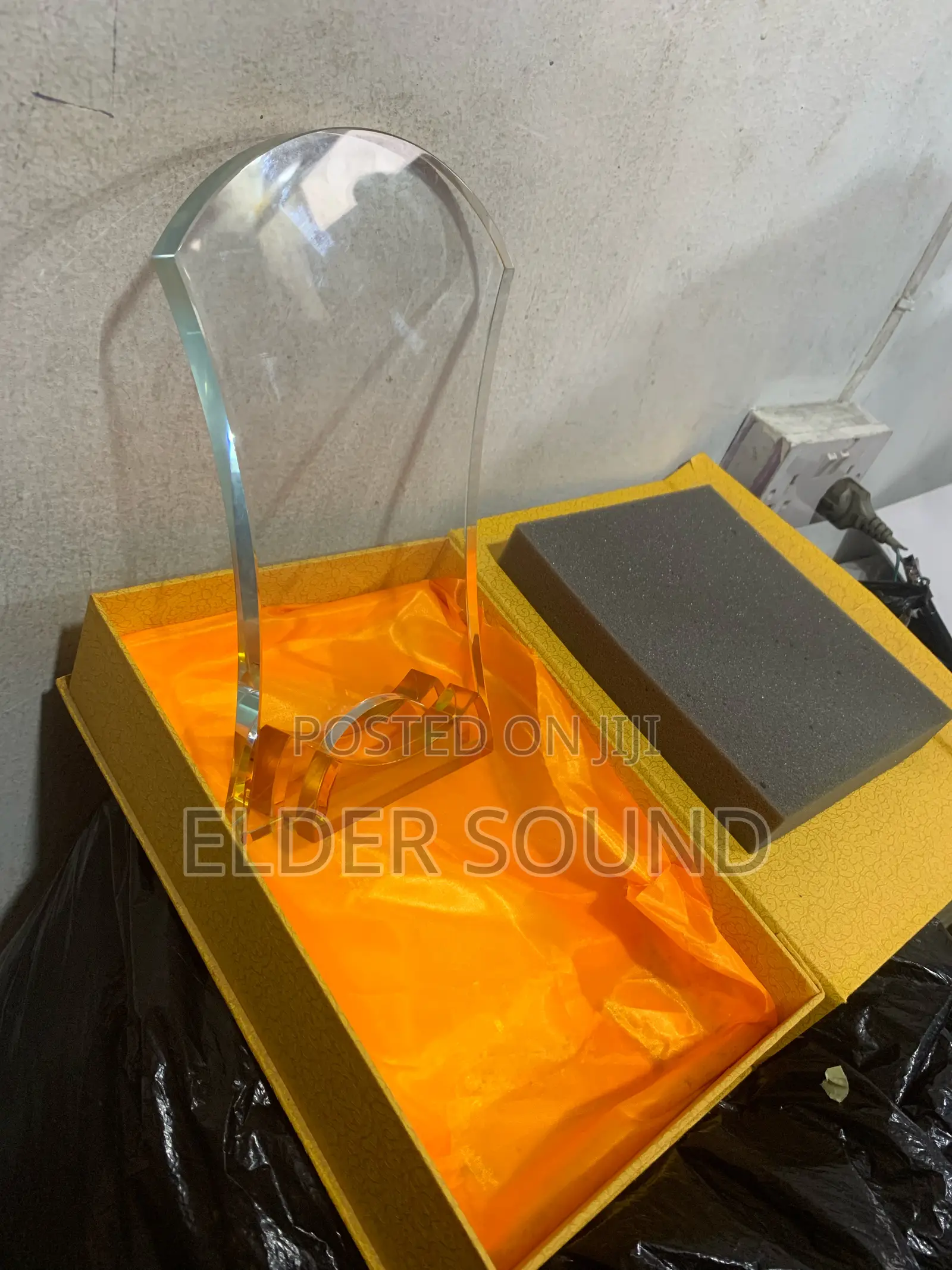 Award Crystal Glass