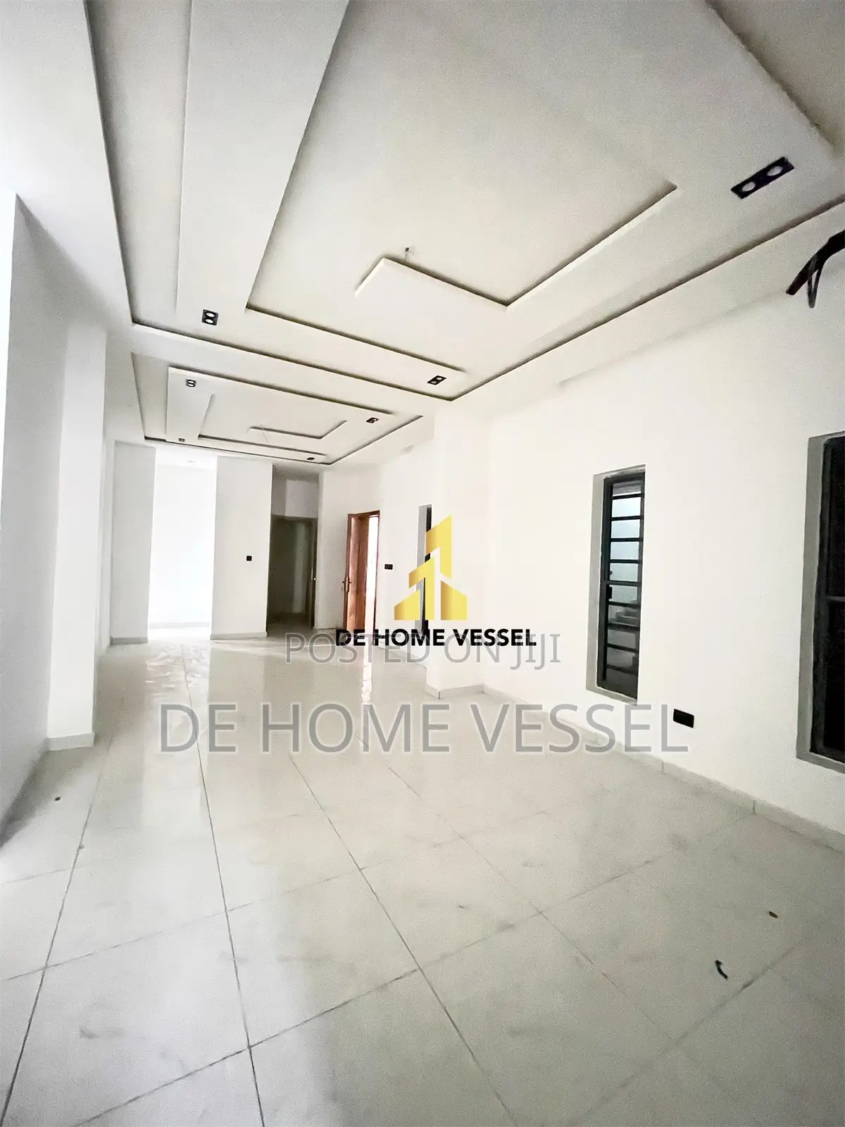 3bdrm Apartment in Ikate for sale