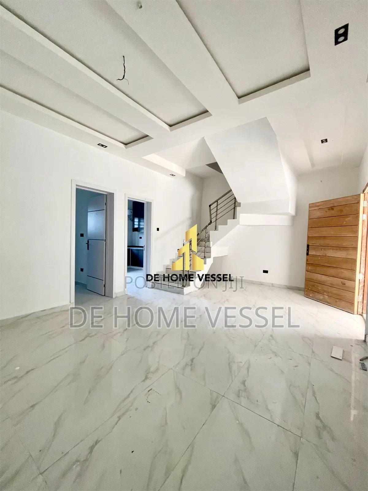 4bdrm Townhouse/Terrace in Ikota for sale