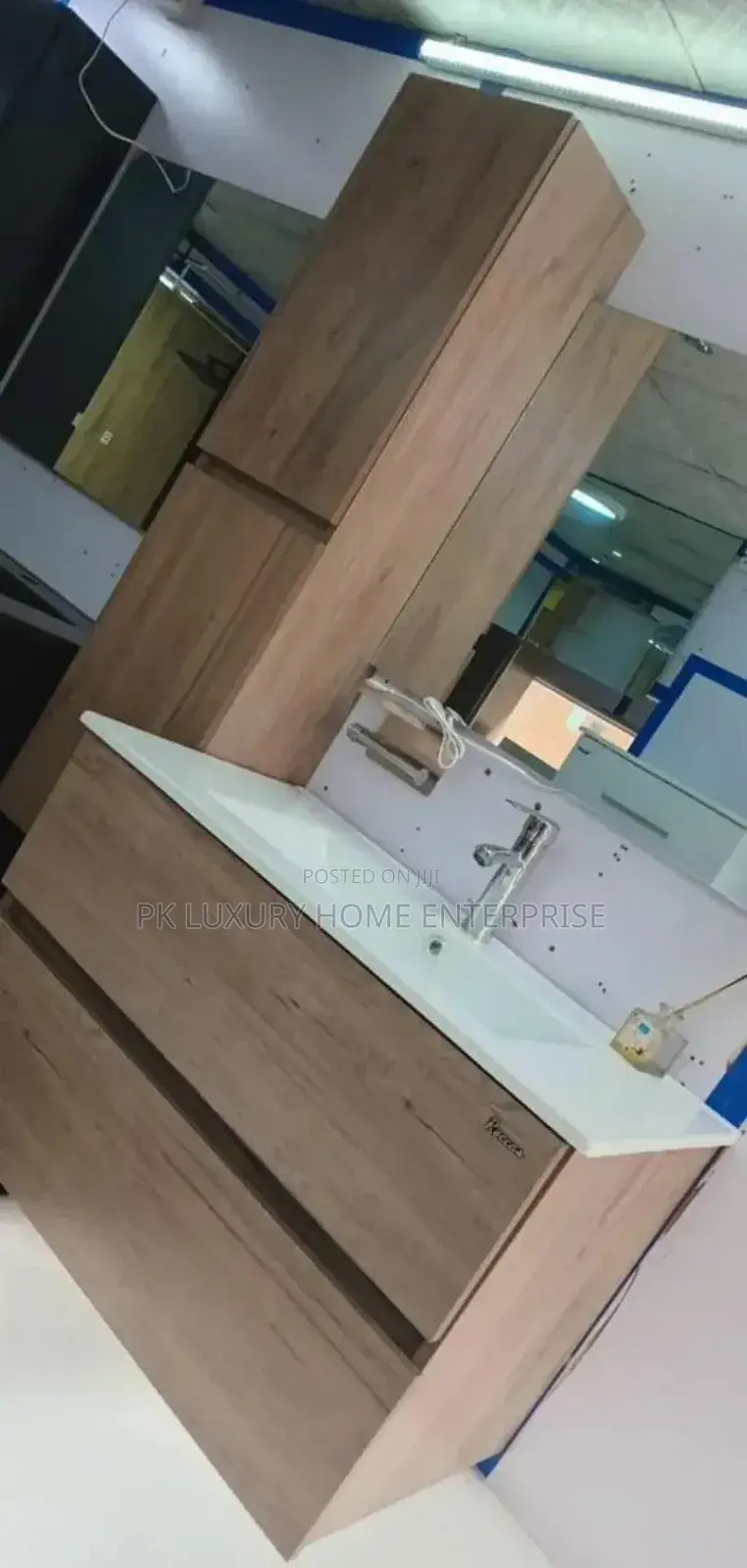 Master's Bathroom Cabinets With Led Light