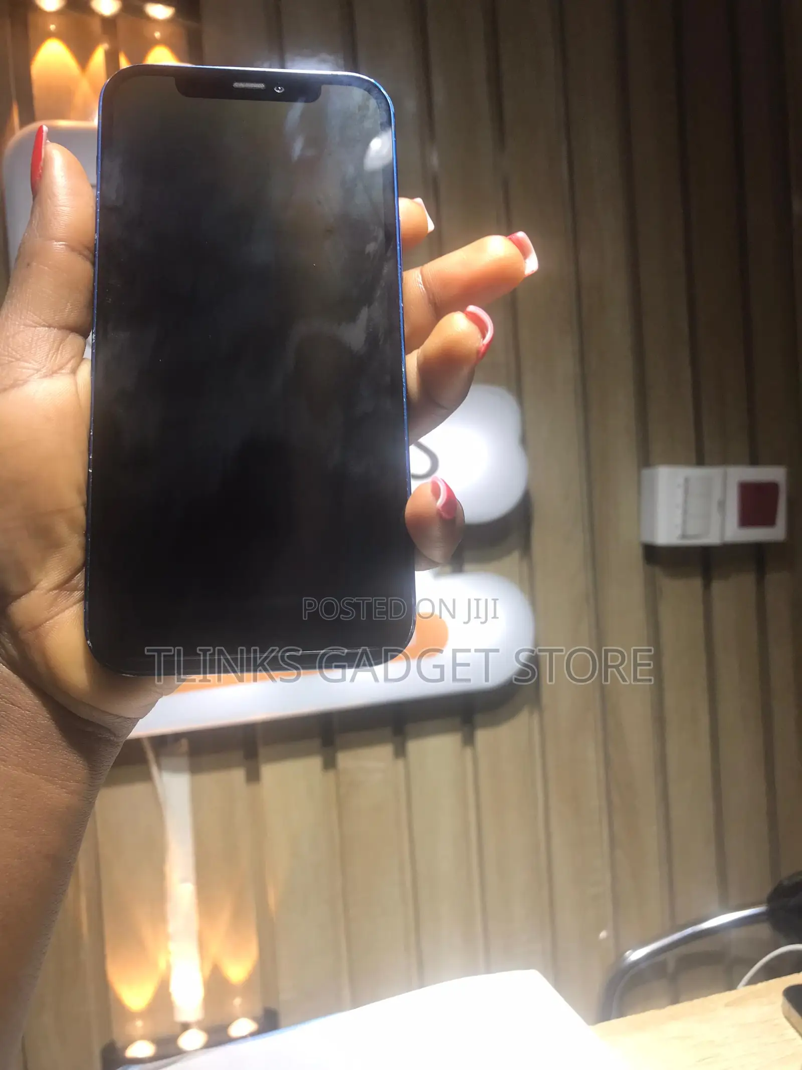 Apple iPhone 12 64 GB Blue