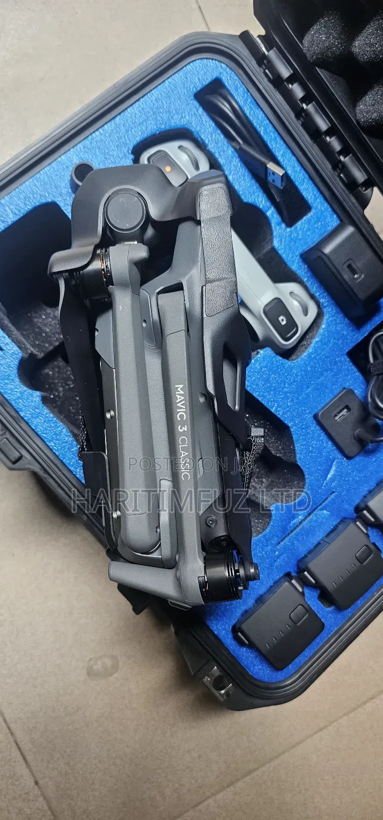 Dji Mavic 3 Classic (Dji Rc) + Fly More Combo