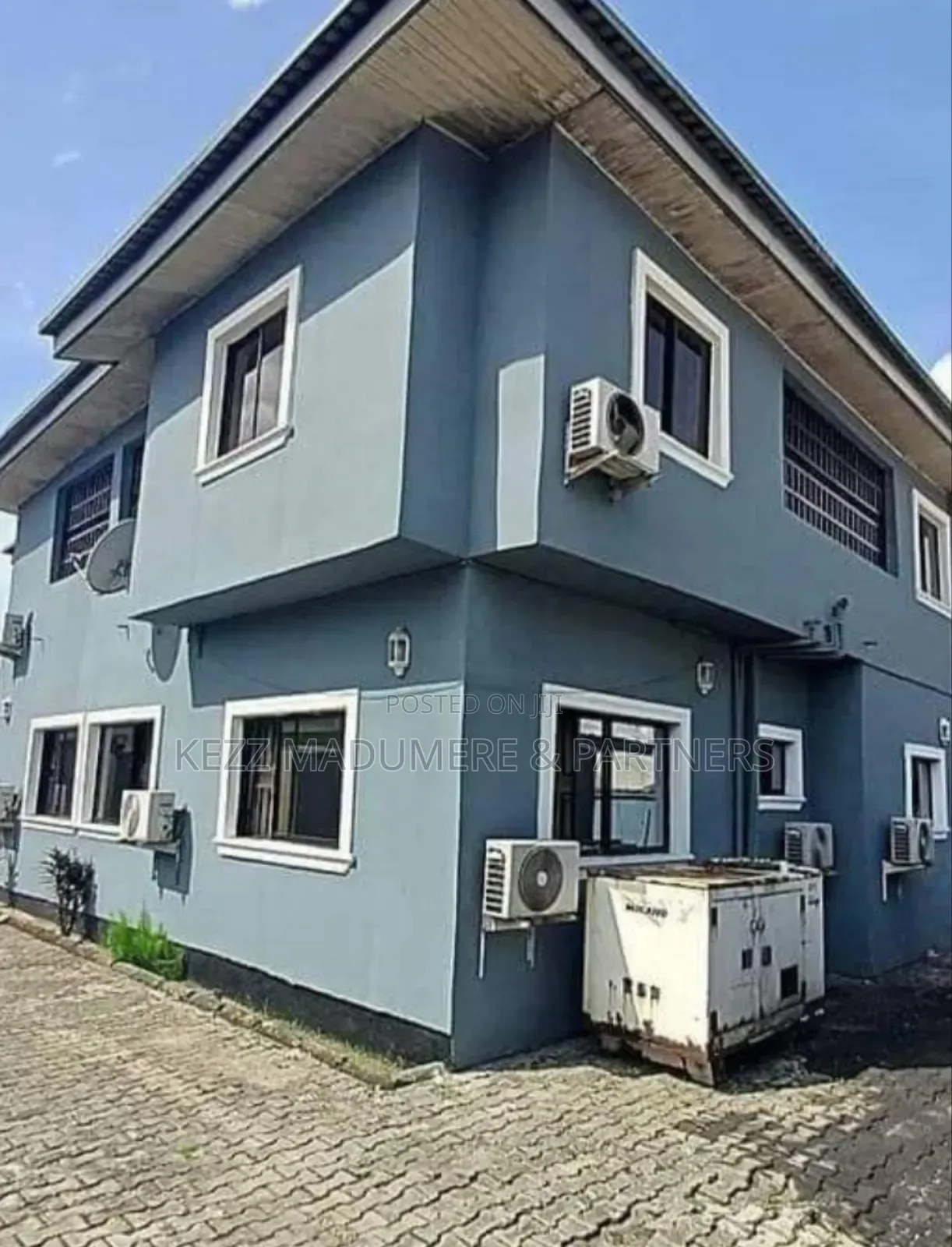8bdrm Duplex in Dr Peter Odili, for sale