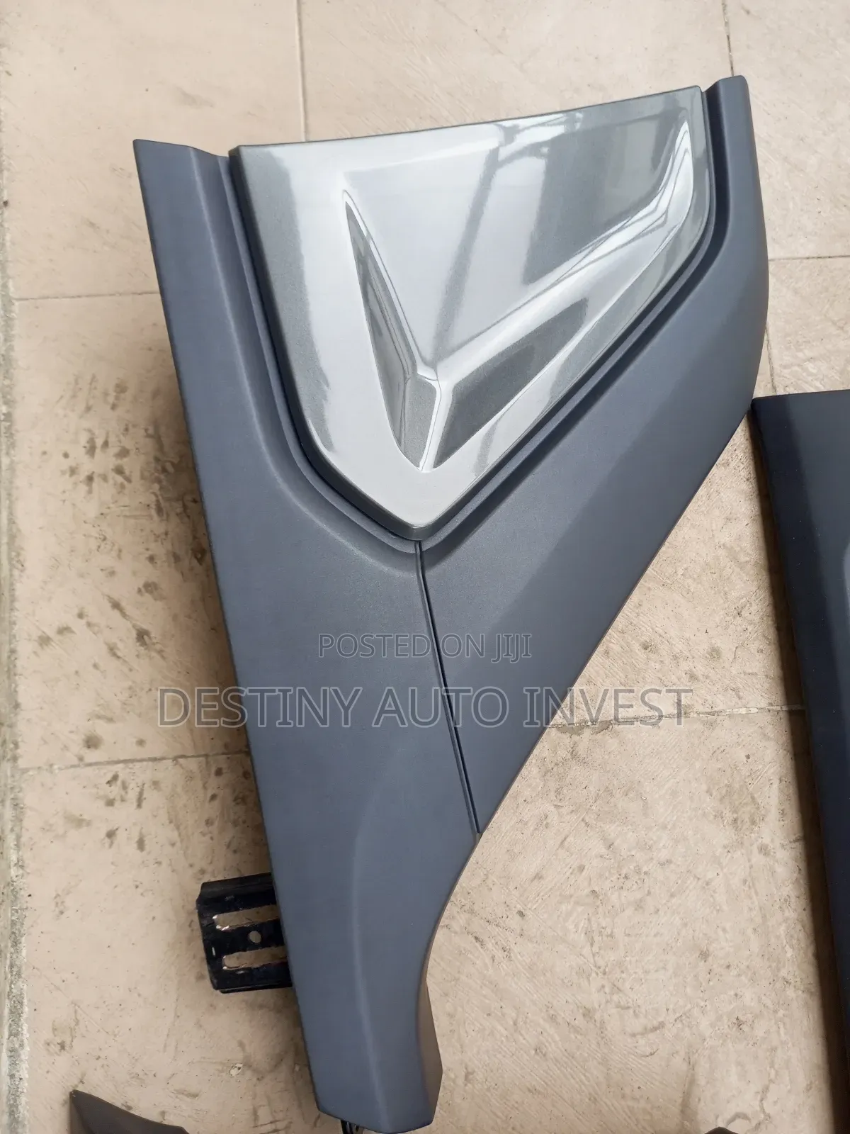 Automatic Roller/Retractable Booth Cover for Tacoma