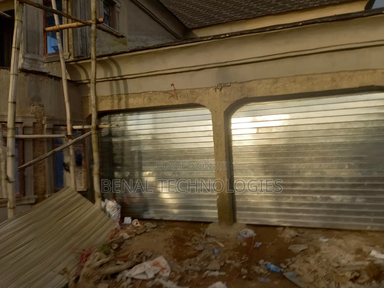 Smart Garage Door Shutter Designs
