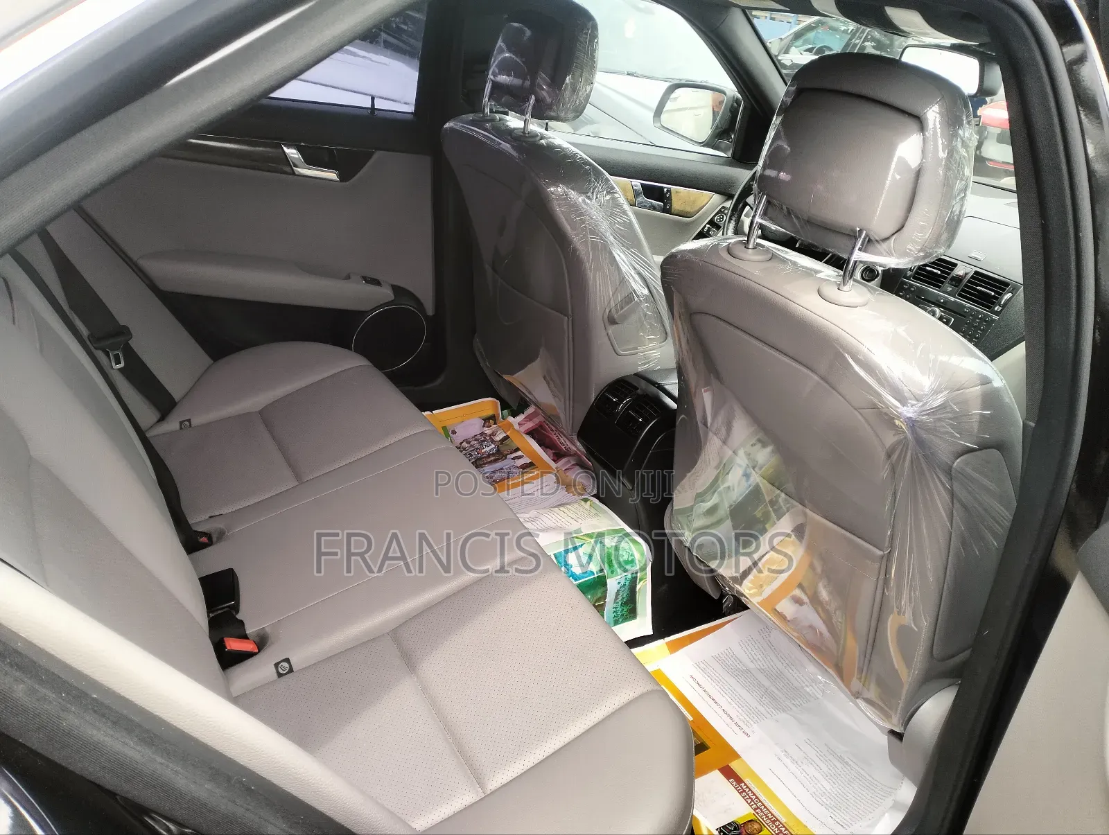 Mercedes-Benz C300 2010 Black