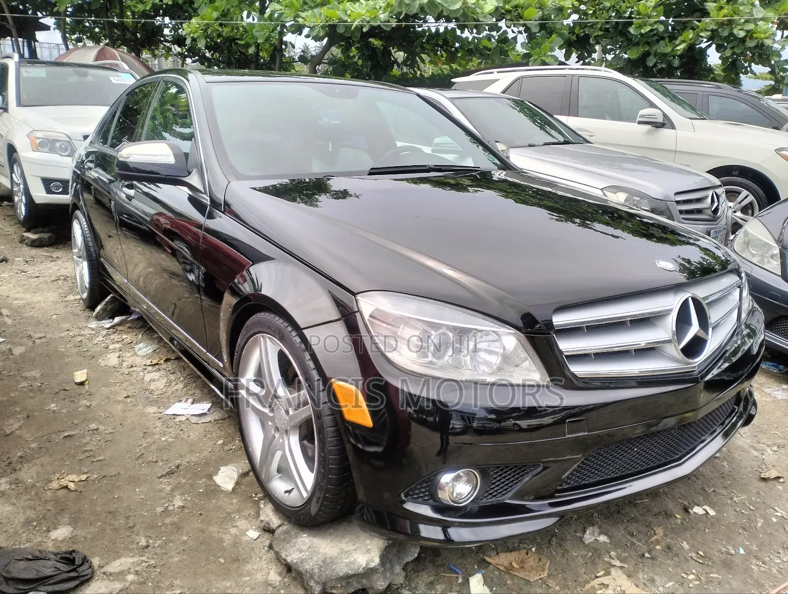 Mercedes-Benz C300 2010 Black