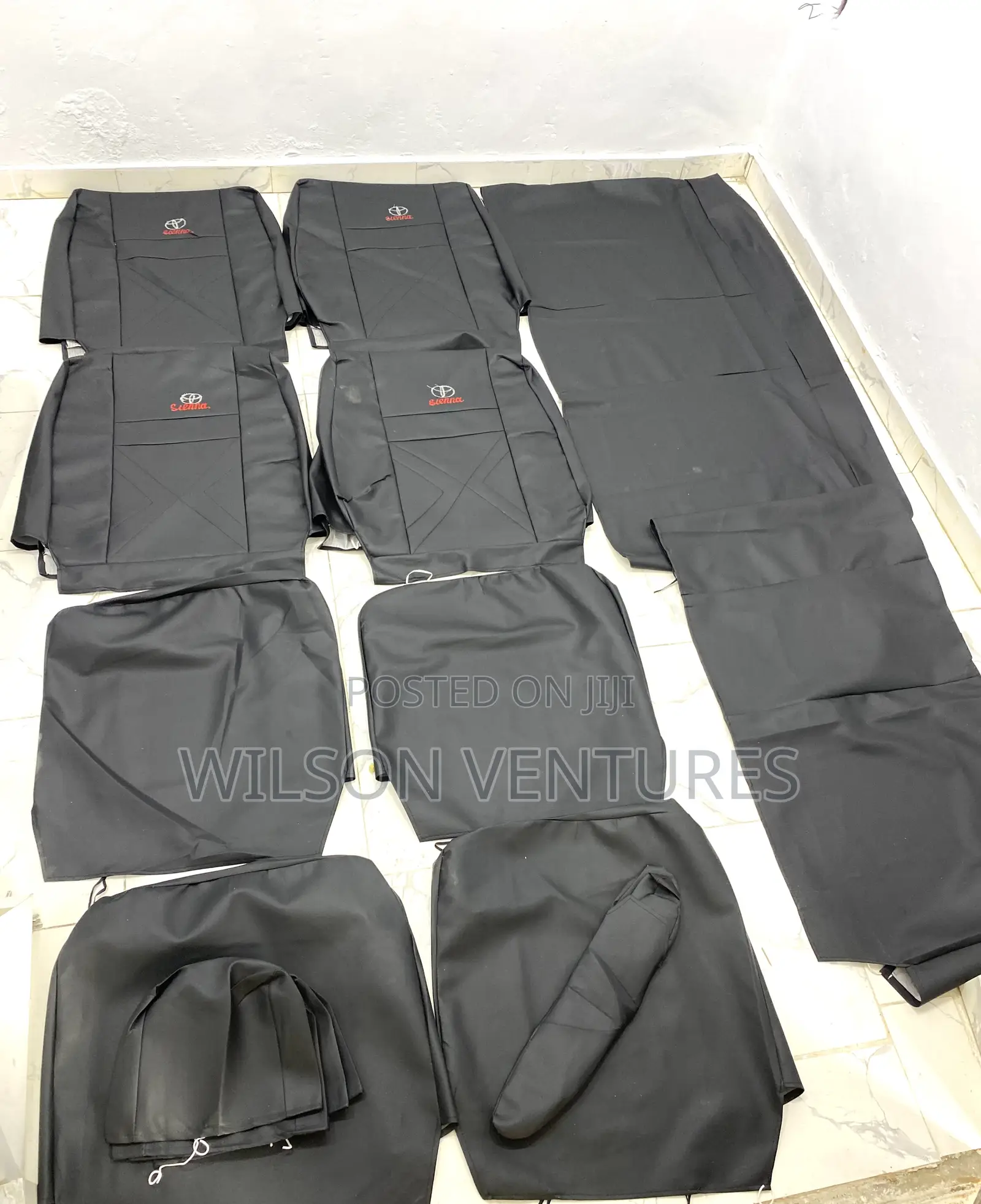 Plain Black Sienna Seat Cover