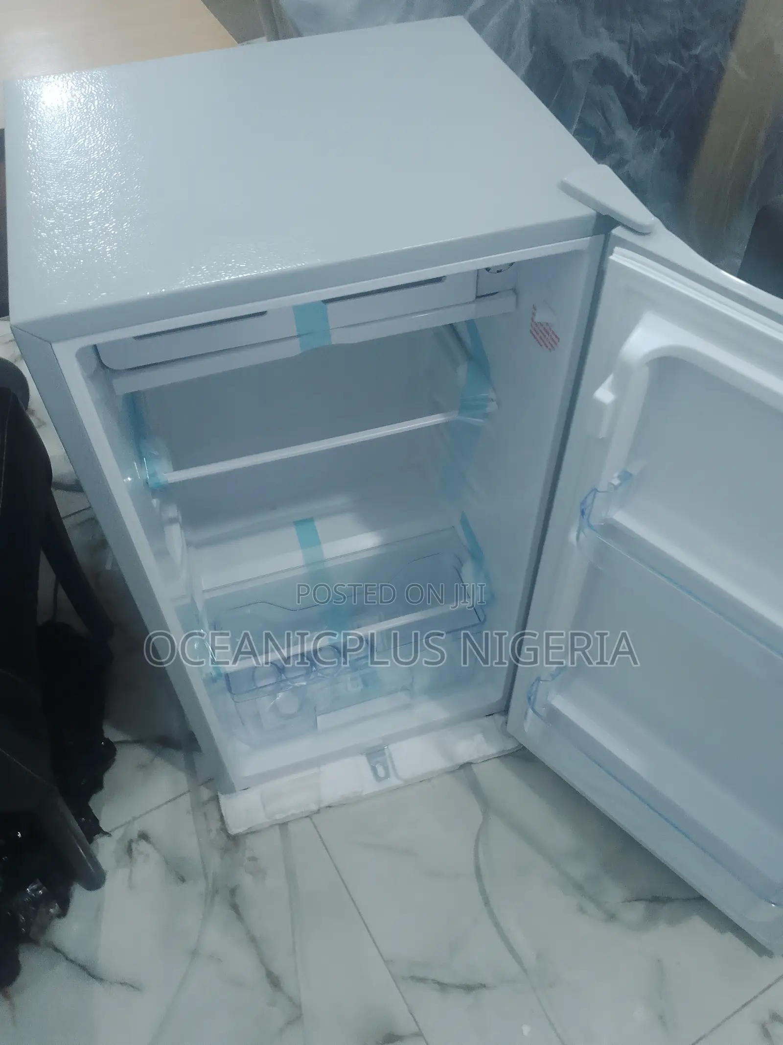 Effective-Skyrun-Single Door-90l-Refrigeratotr