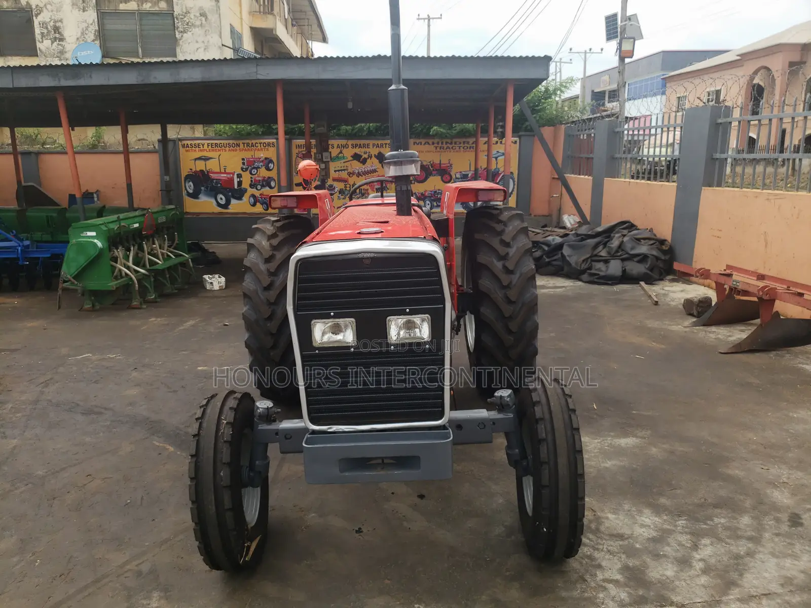 Massey Ferguson 375 Tractor
