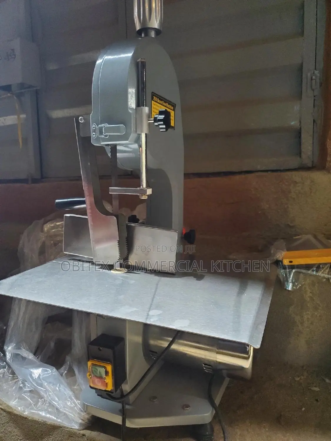 Industrial Bone Saw Machine Model J210 Is Available for Sale