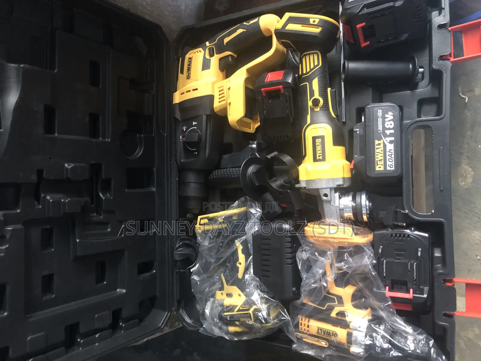 Dewalt Cordless 4 in 1 Set