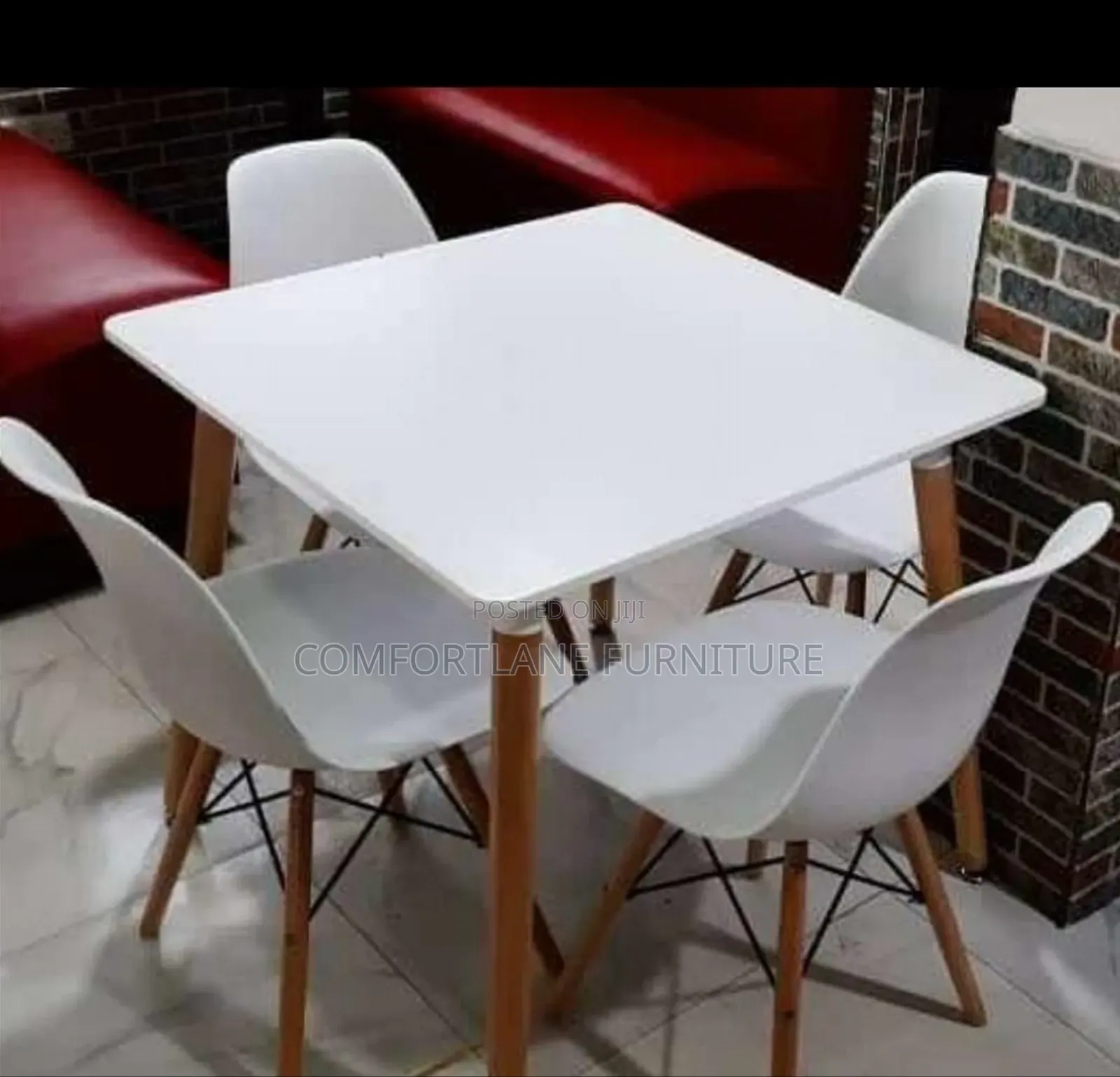 Dining/Restaurant Table With 4 Chairs