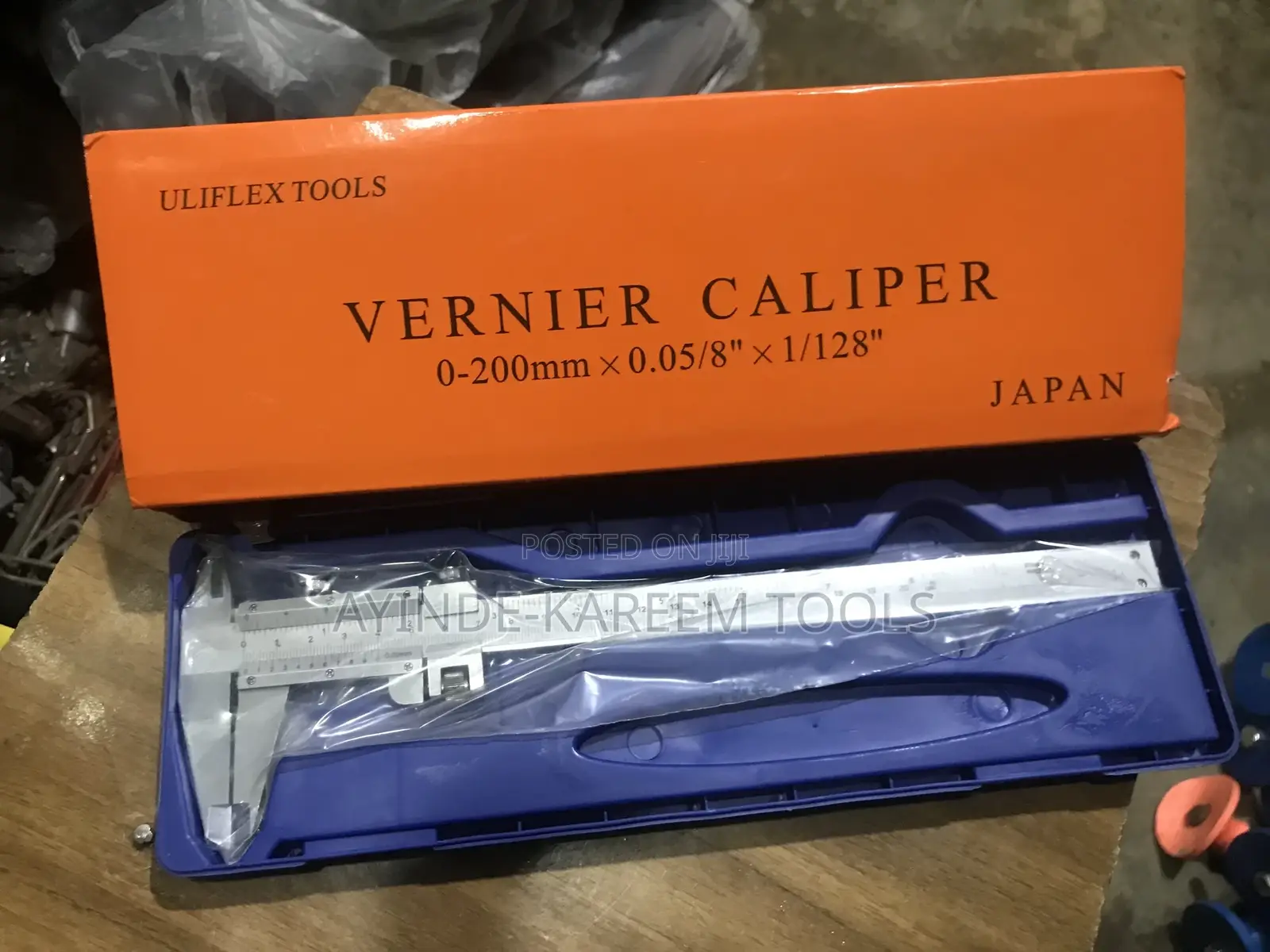 Manual Vernier Caliper (200mm)