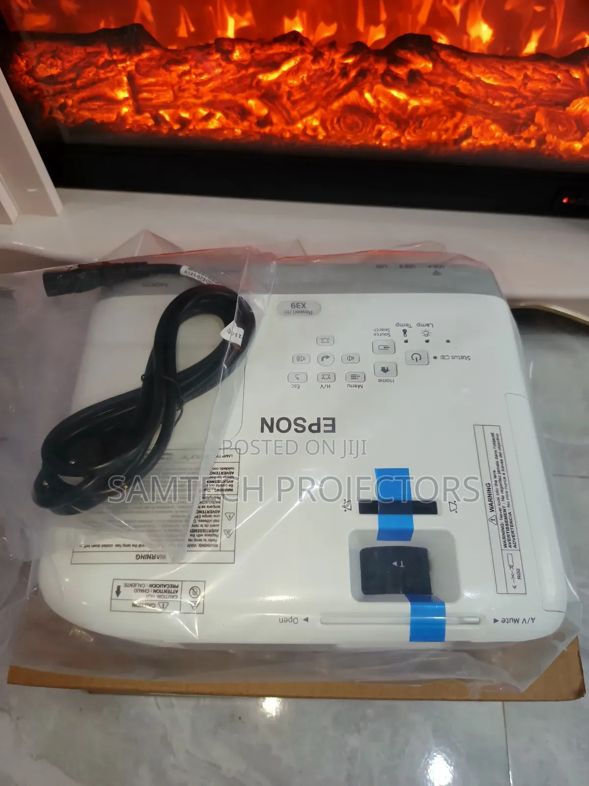Brand New(Epson) Daylight Projector in Lekki, Ph, Abuja, Uyo