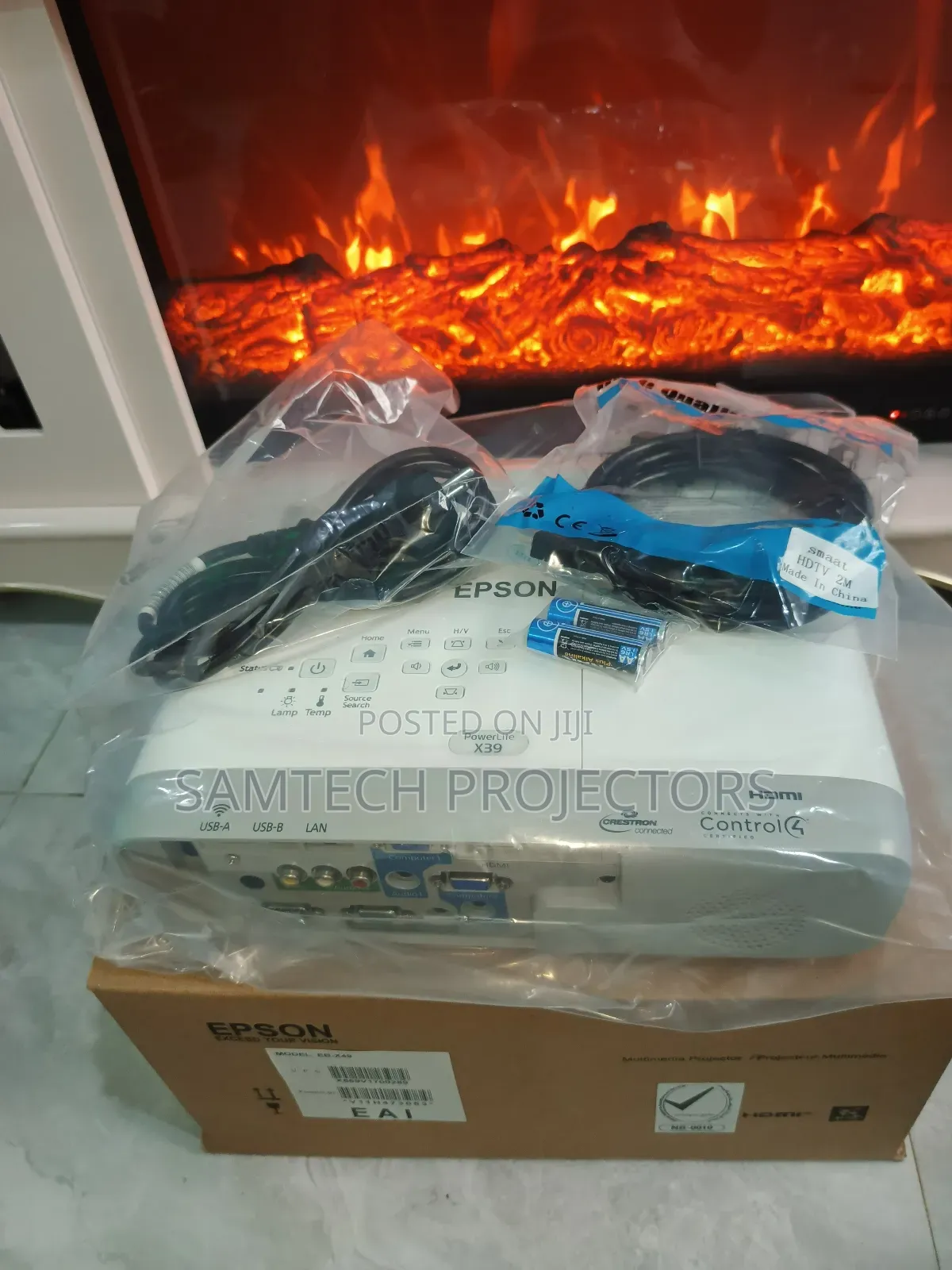 Brand New(Epson) Daylight Projector in Lekki, Ph, Abuja, Uyo