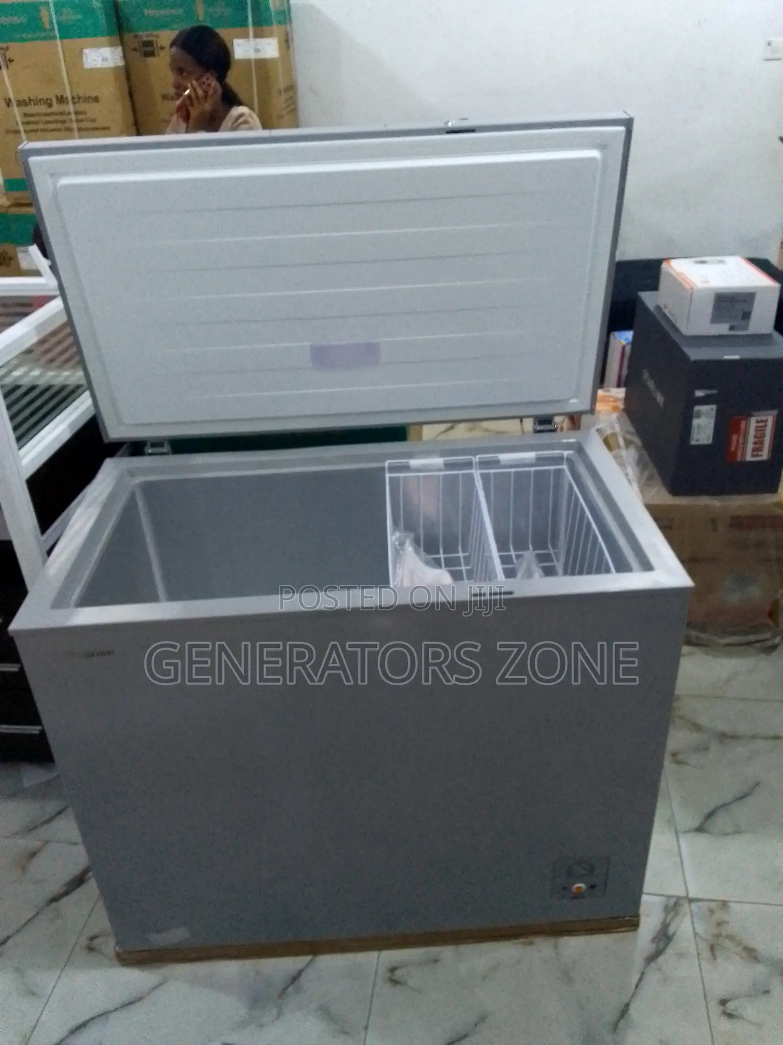 Fc340sh/ Storage Capacity Hisense 250L Chest Freezer