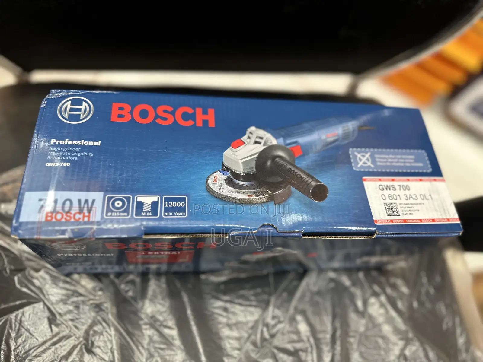 710w Bosch 4.5” Grinder