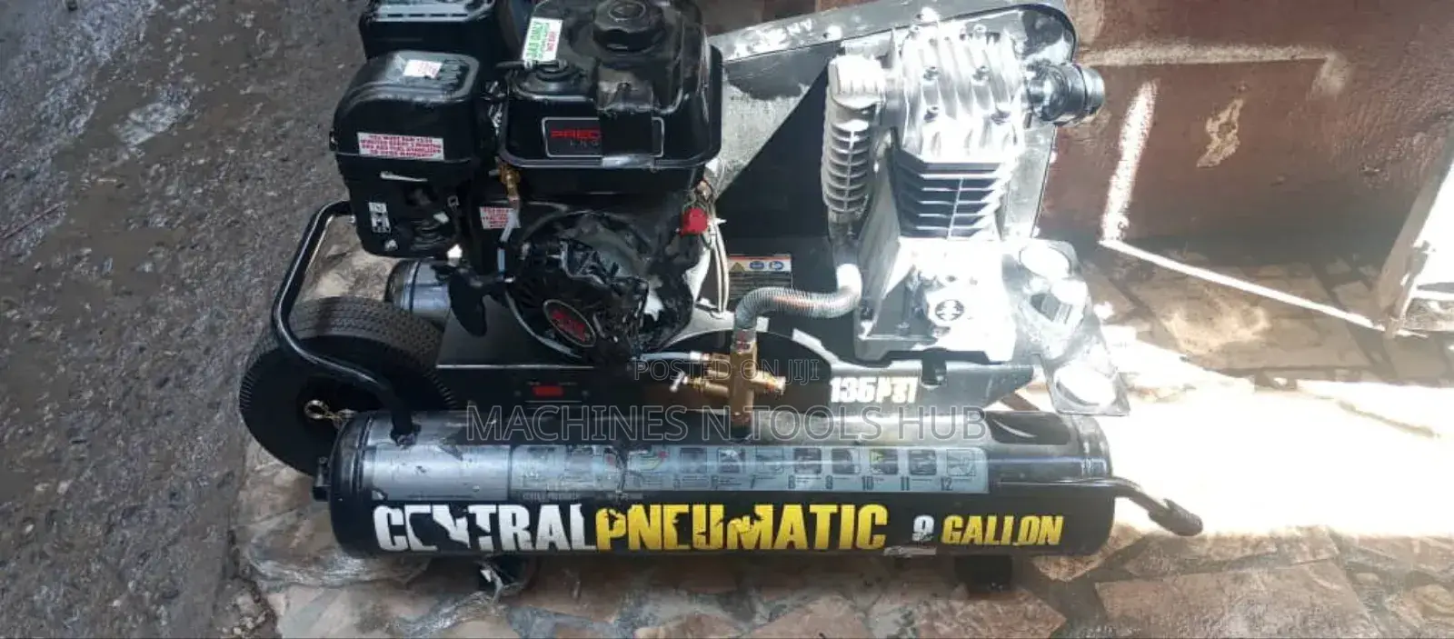 Central Pneumatic 70 Liters Air Compressor