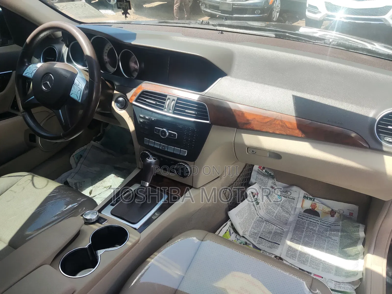 Mercedes-Benz C300 2012 Black