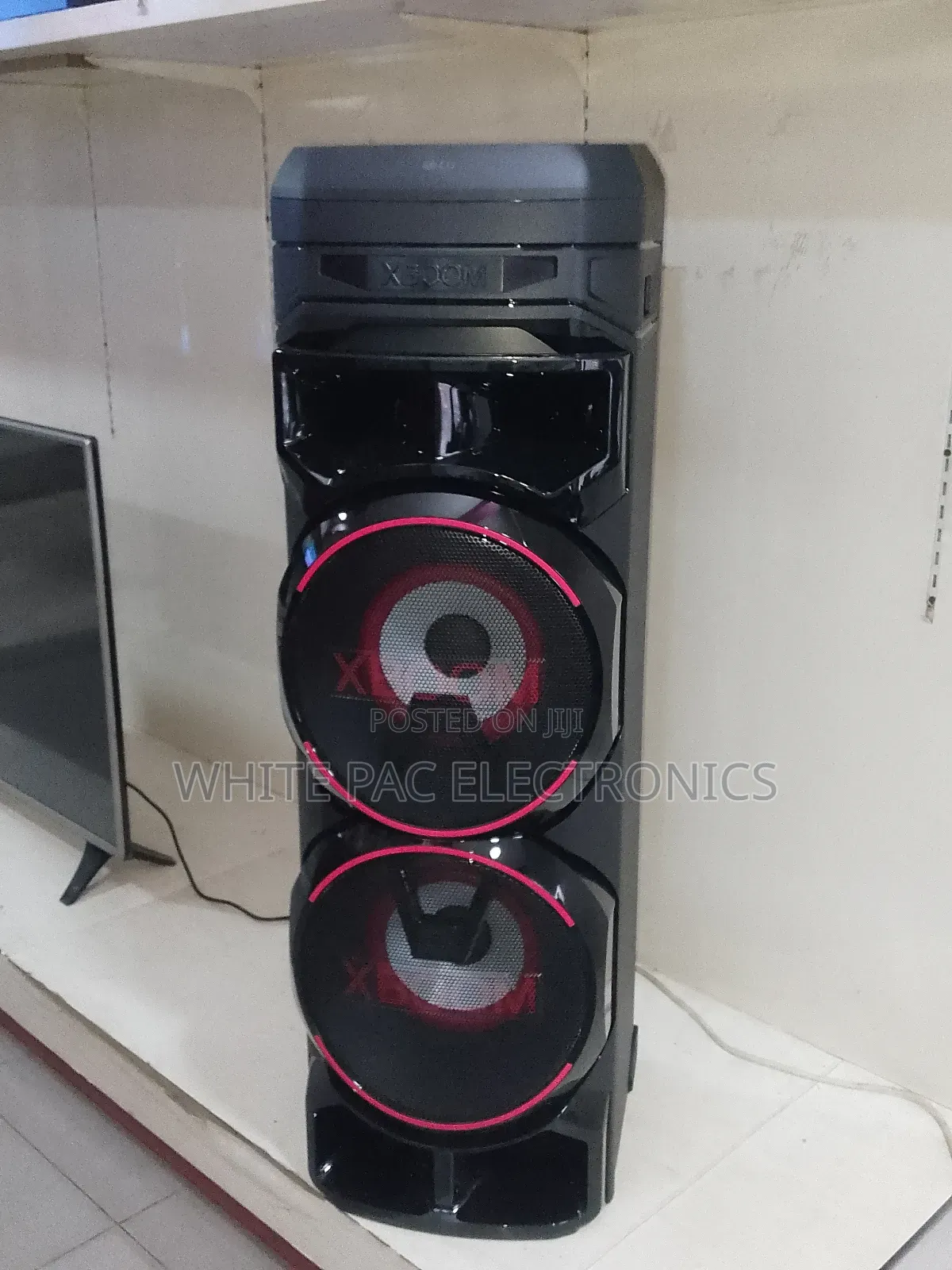 LG X BOOM All in One 1800watts Bluetooth Heavy Music Power