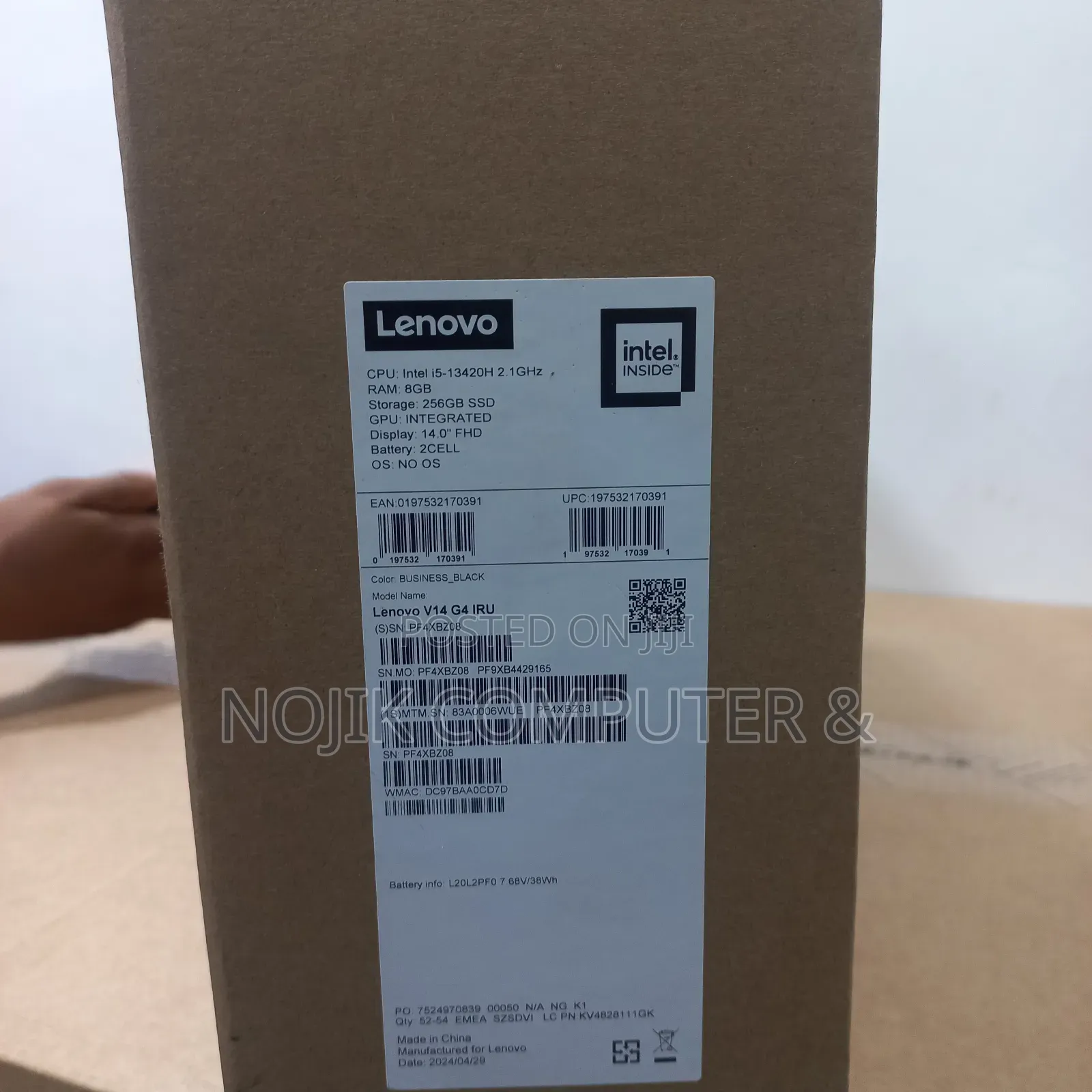 New Laptop Lenovo V14 G4 IRU 8GB Intel Core I5 SSD 256GB