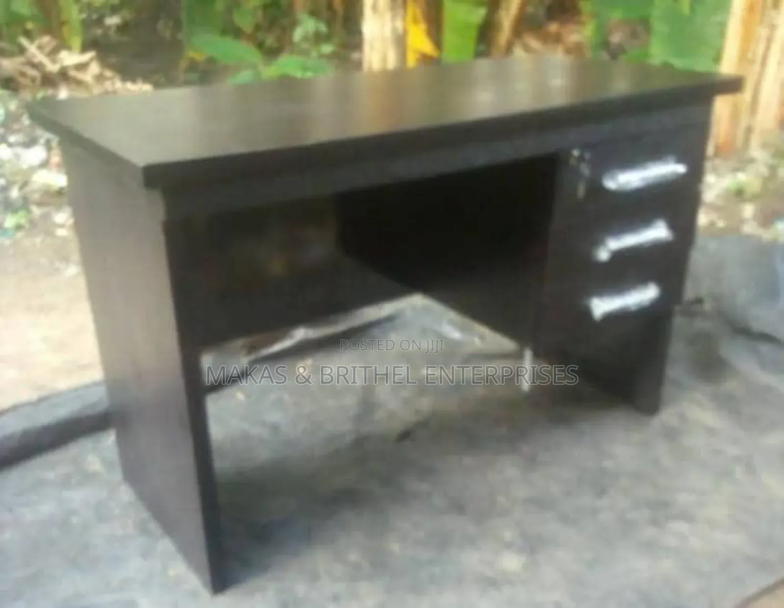4ft Miters Office Desk