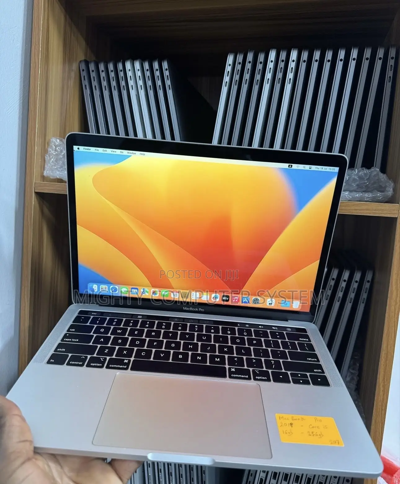 Laptop Apple MacBook Pro 2019 16GB Intel Core I5 SSD 256GB