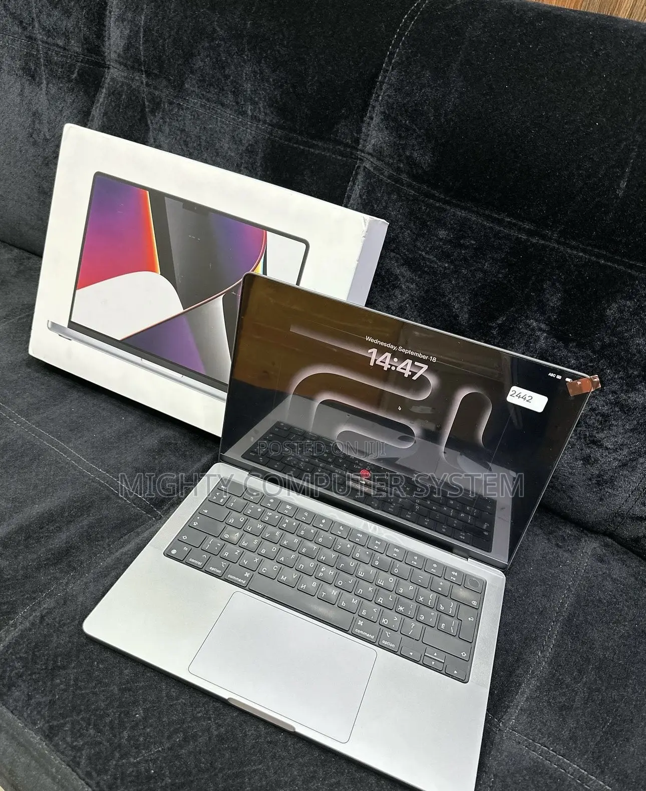 Laptop Apple MacBook Pro 2021 M1 16GB Apple M1 Pro SSD 512GB
