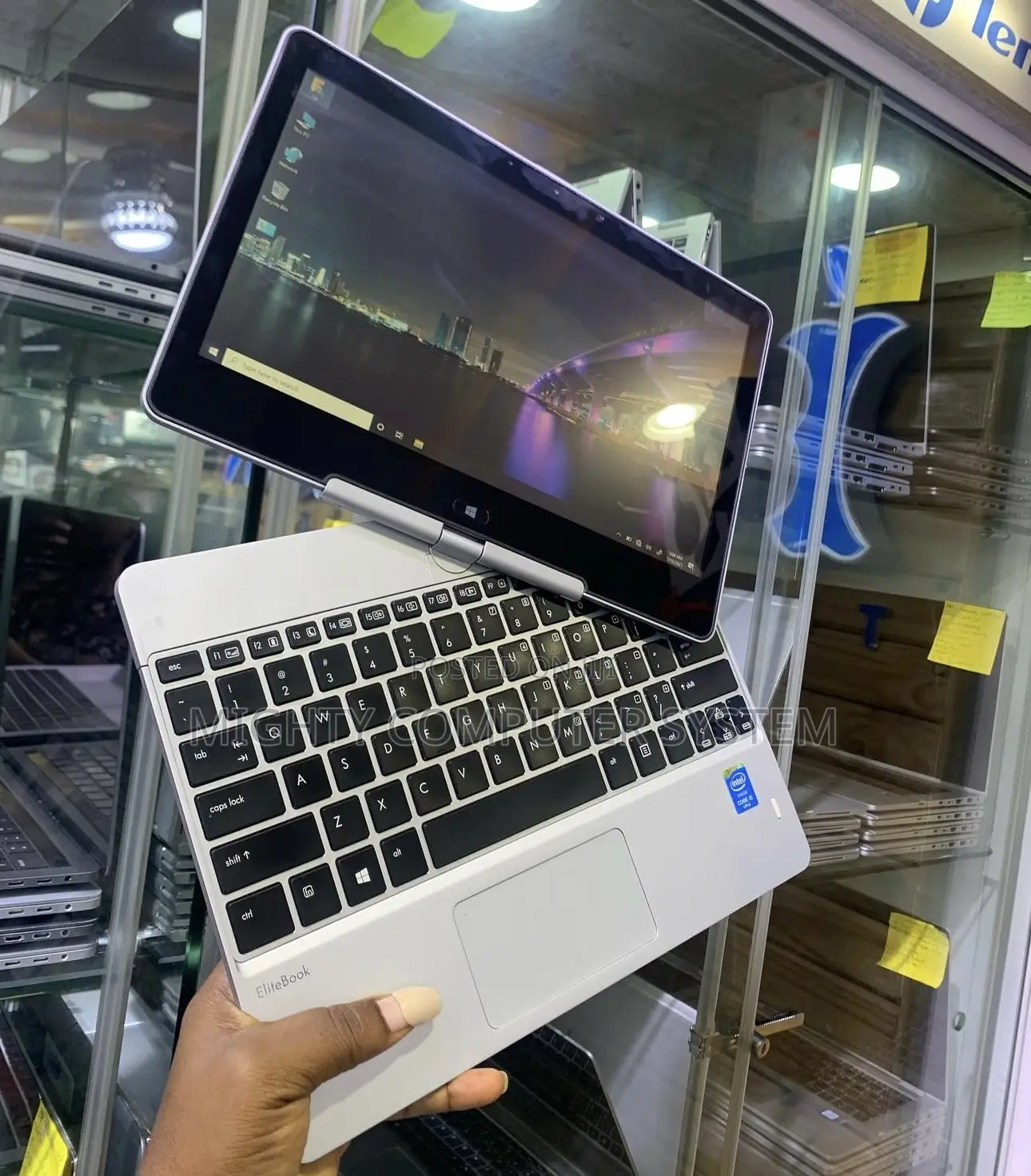 Laptop HP EliteBook Revolve 810 G3 Tablet 8GB Intel Core I5 SSD 256GB
