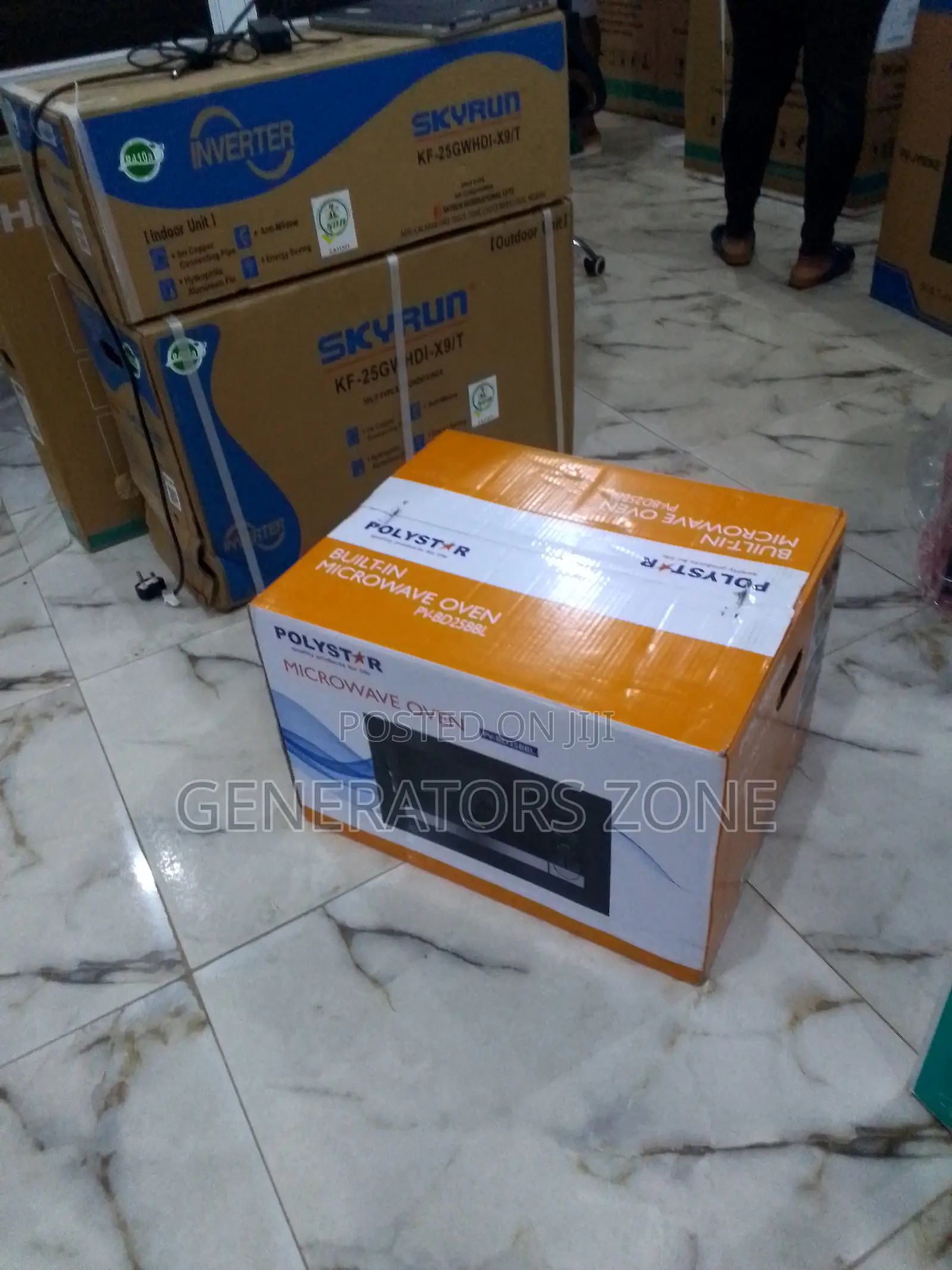 Built-in Microwave Oven+Grill / 25litre Polystar Buil-In