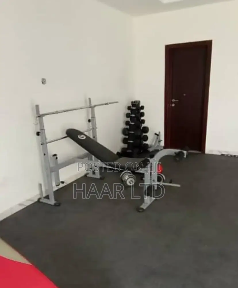 Monthly Elite Room for Monthly Rent With Pool and Gym