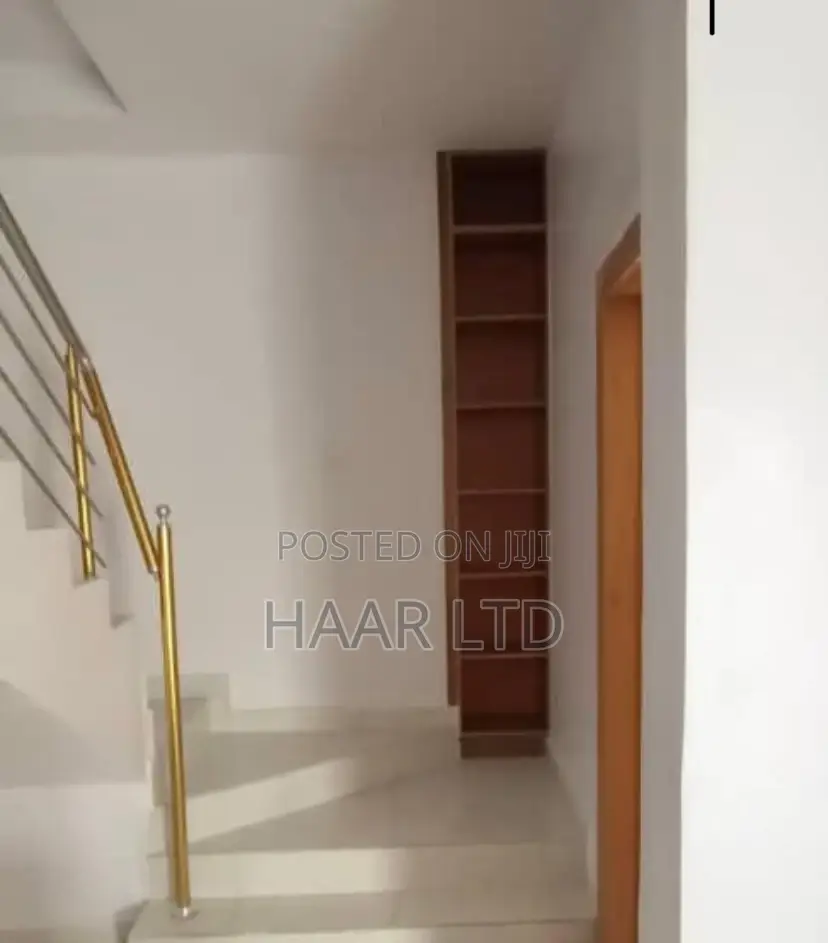 Monthly Elite Room for Monthly Rent With Pool and Gym